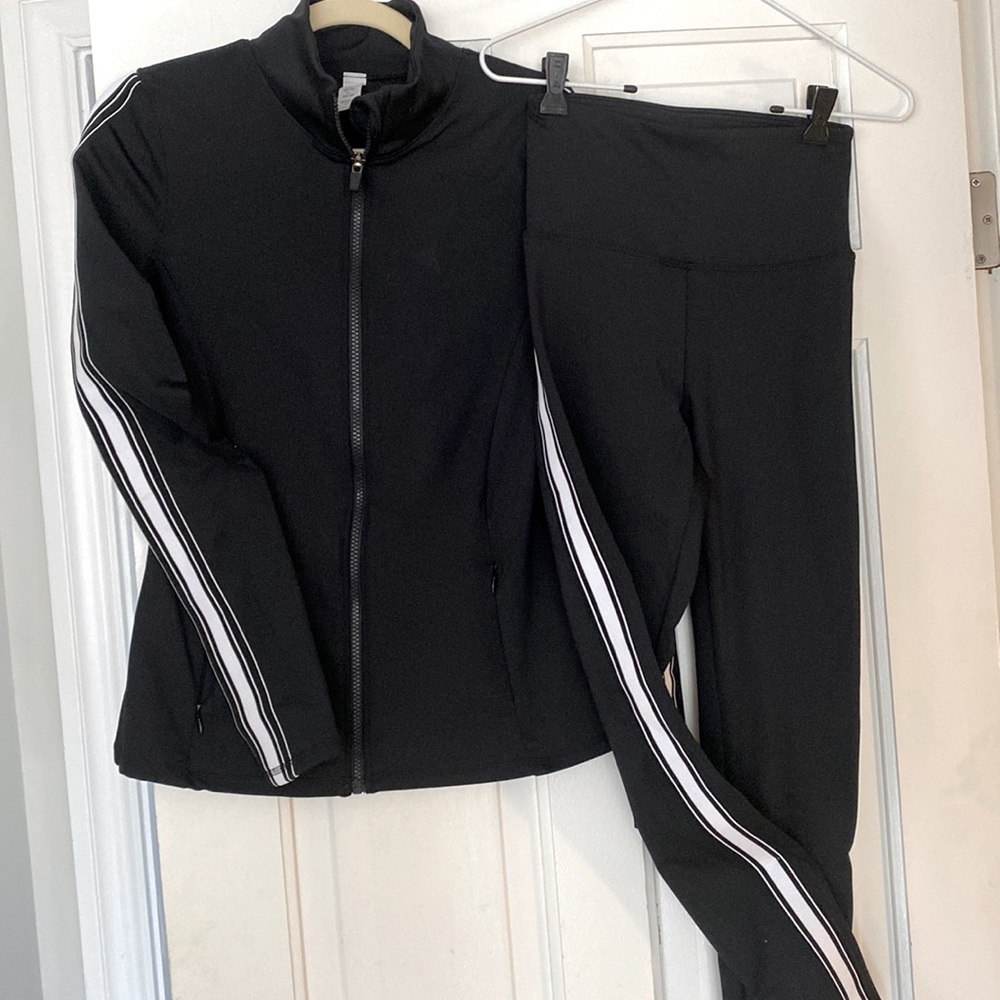 NWOT Marika 2-pc jacket-legging set